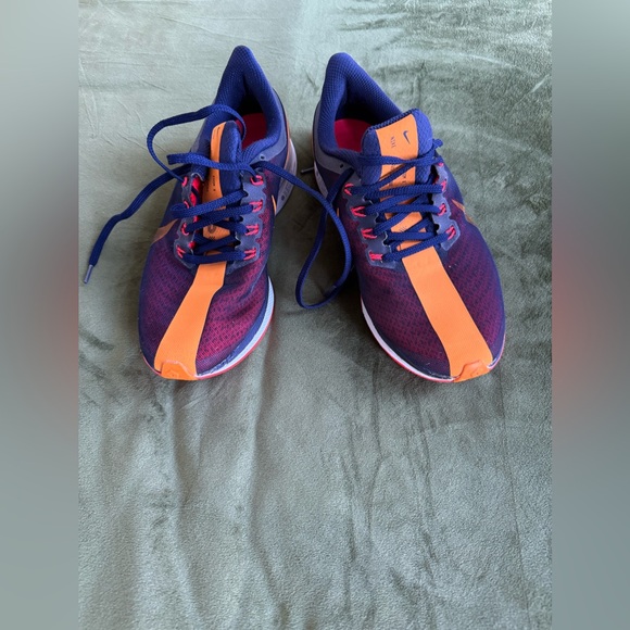 NEW Nike Zoom Pegasus 35 Turbo Womens Running Shoe, Size 8.5, Gentle used - Picture 3 of 9